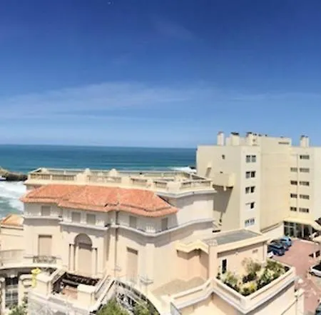 Appartement D'Une Chambre A Biarritz Avec Magnifique Vue Sur La Mer Et Wifi A 300 M De La Plage * Biarritz